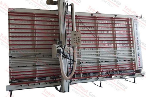 Stroj za dimenzioniranje kompozitnih ploča Tehplast 15-40